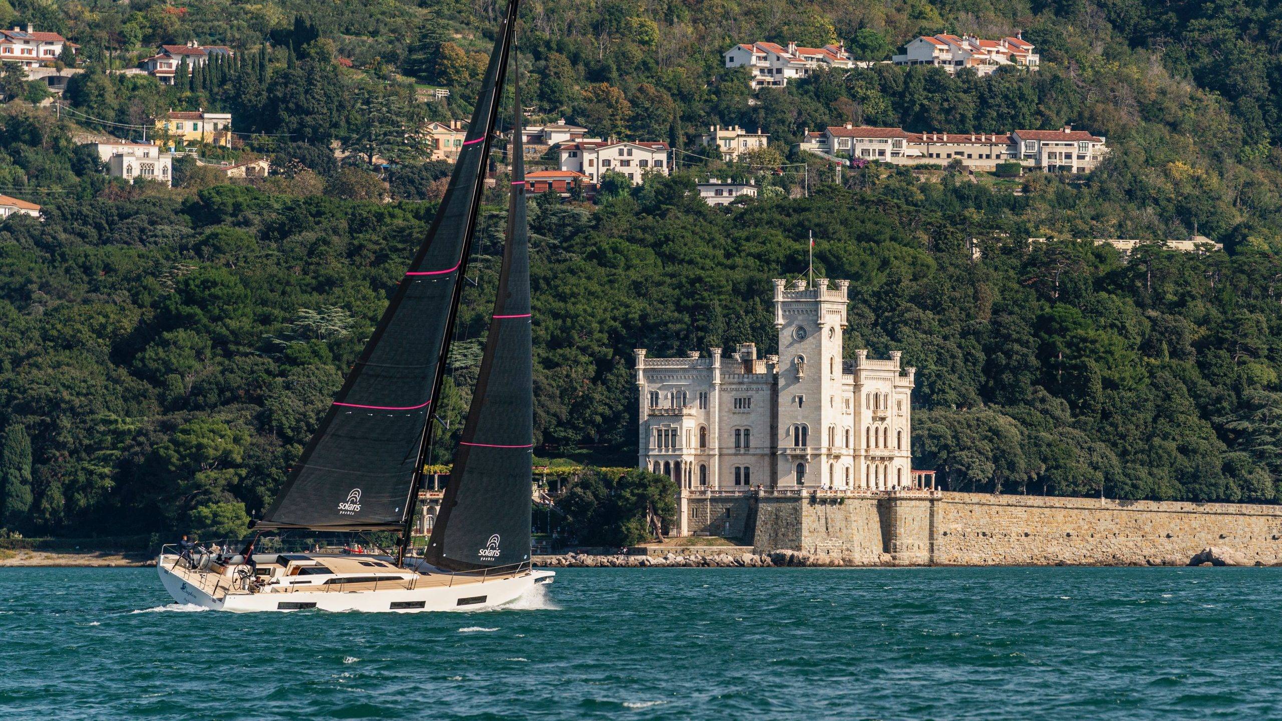 Solaris Yachts 55 Segelyacht kaufen Deutschland Solaris Yacht Händler Luxury Marine