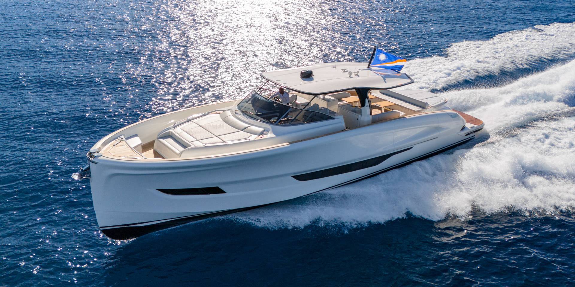 Solaris Power 60 Open Decklayout – Solaris Power Yacht Europa
