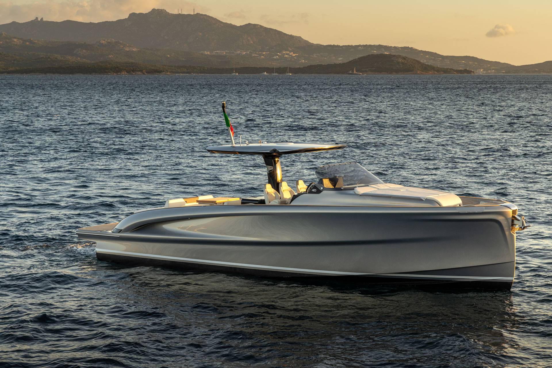Solaris Power 40 Open Cockpit Design Premium Motor Yacht Solaris Deutschland