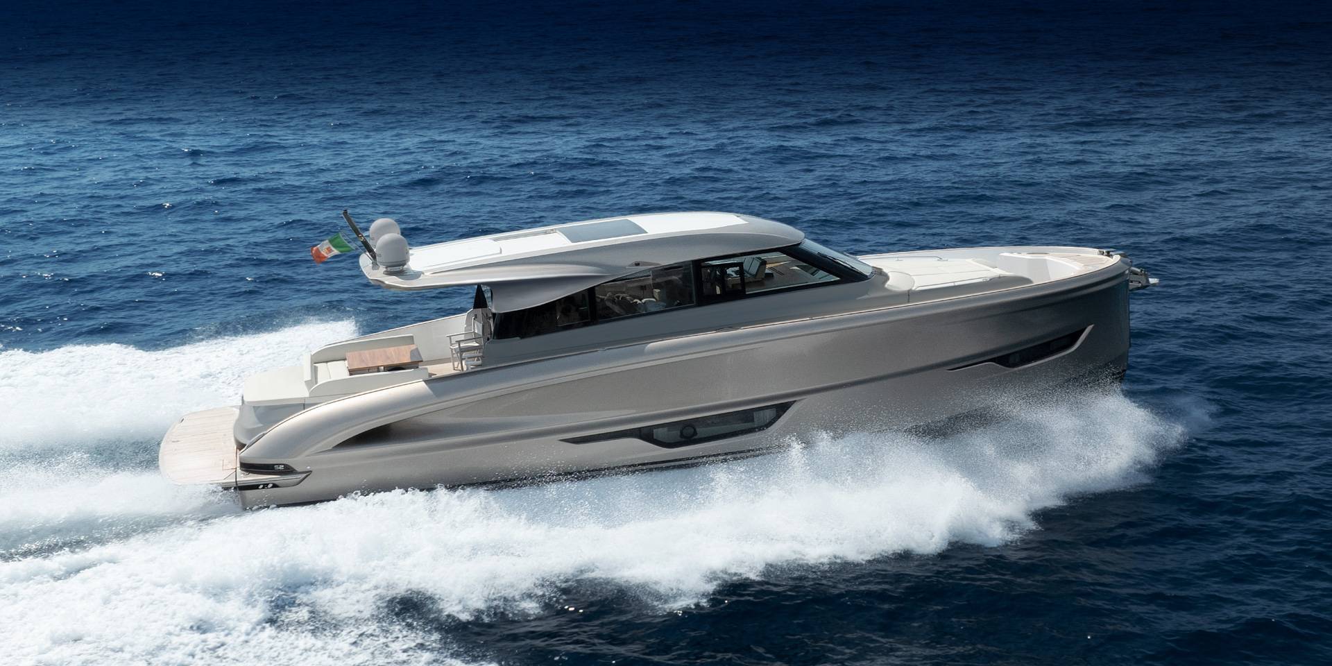 Solaris Power 52 Coupé – Solaris Power Yacht kaufen Deutschland